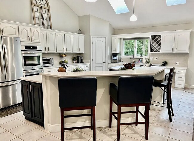 Foto del edificio - 9209 Amber Wood Dr