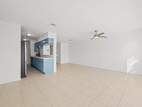 Building Photo - 6456 Kentwick Dr