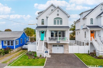 Building Photo - 1033 Reef Rd