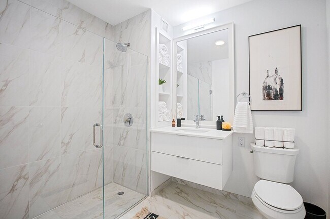 Foto del edificio - 1319 N Wood St