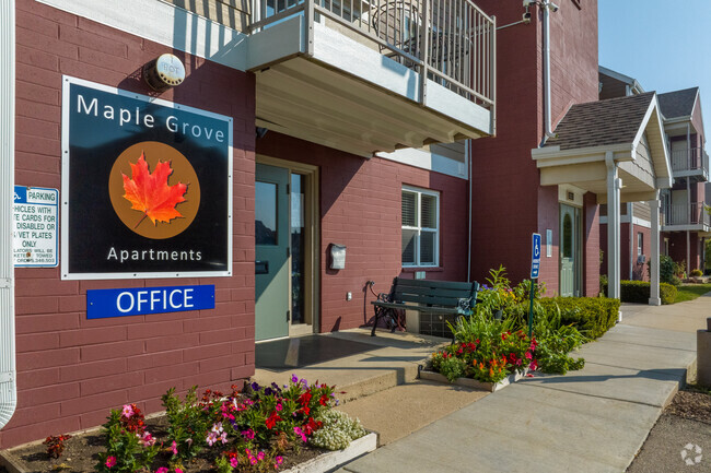 Leasing Office - Maple Grove Apartments