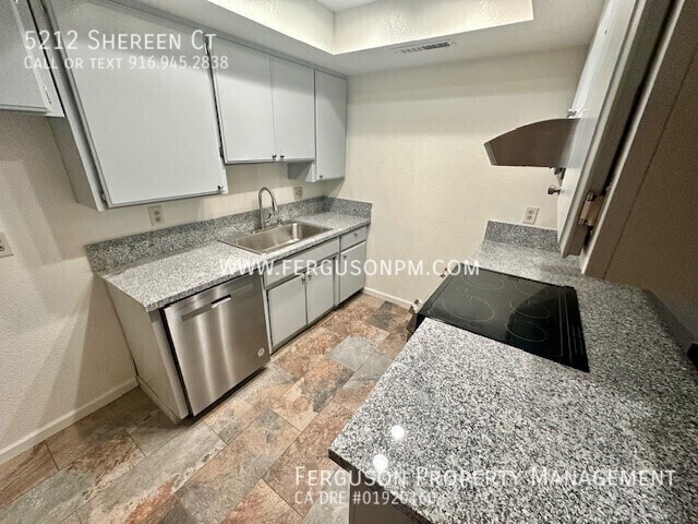 Building Photo - 5212 Shereen Ct
