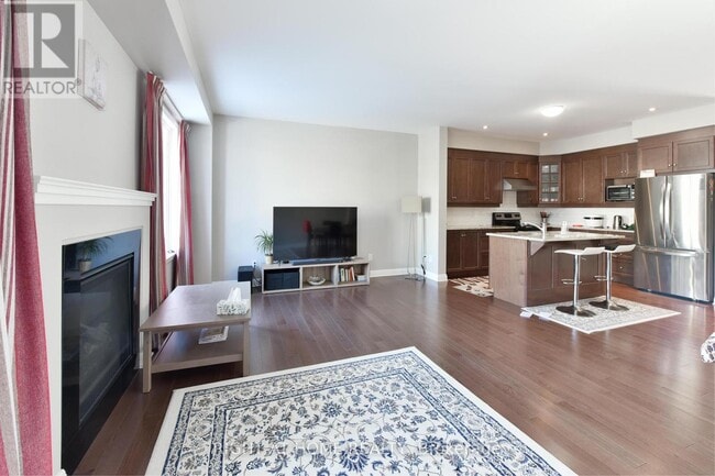 Photo du bâtiment - 77 Arkose St