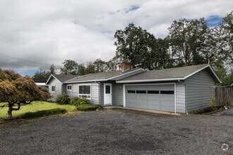 Building Photo - 2145 Gable Rd