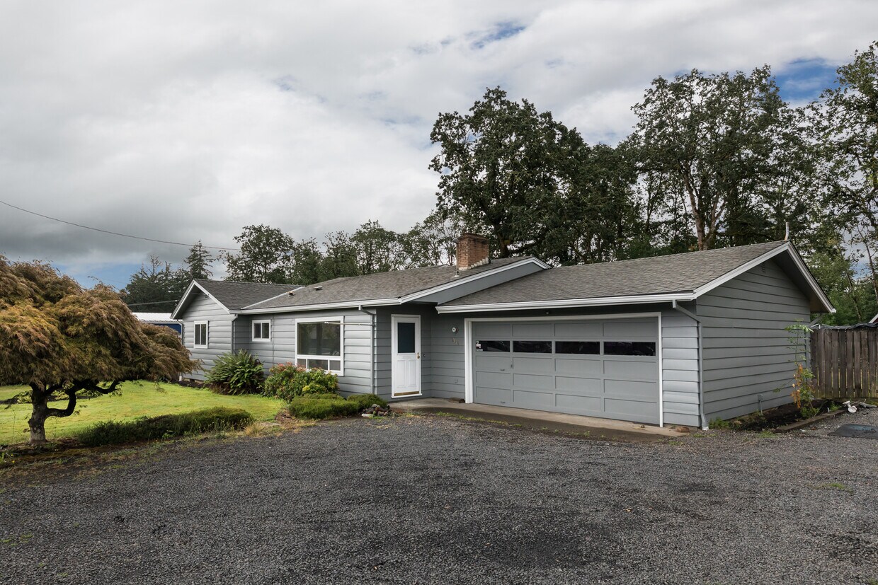 Foto principal - 2145 Gable Rd