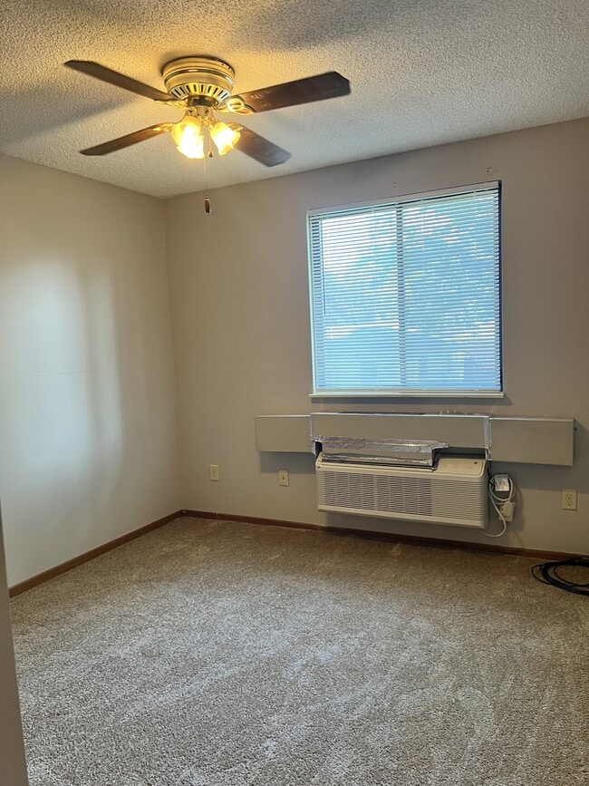 Building Photo - 4145 Karl Rd