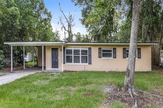 Building Photo - 6930 Bernay Ave