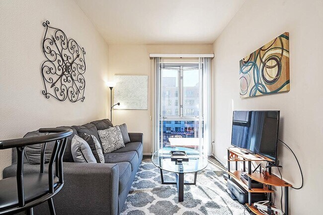Foto del edificio - 445 Island Ave