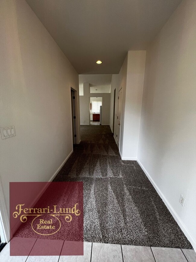 Building Photo - ?? Home in the Vistas in East Sparks- Kay DeAlba Property!! ??