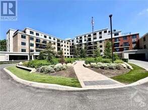 Building Photo - 1425 Vanier Pkwy