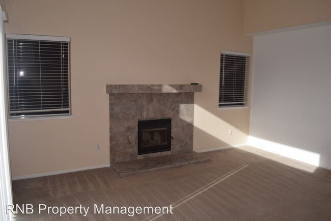 Building Photo - 637 Vernon Oaks Dr