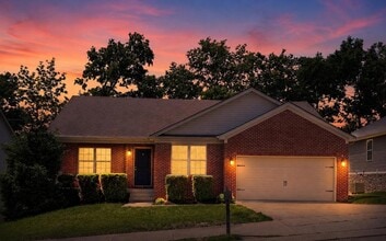 Building Photo - 1140 Orchard Dr