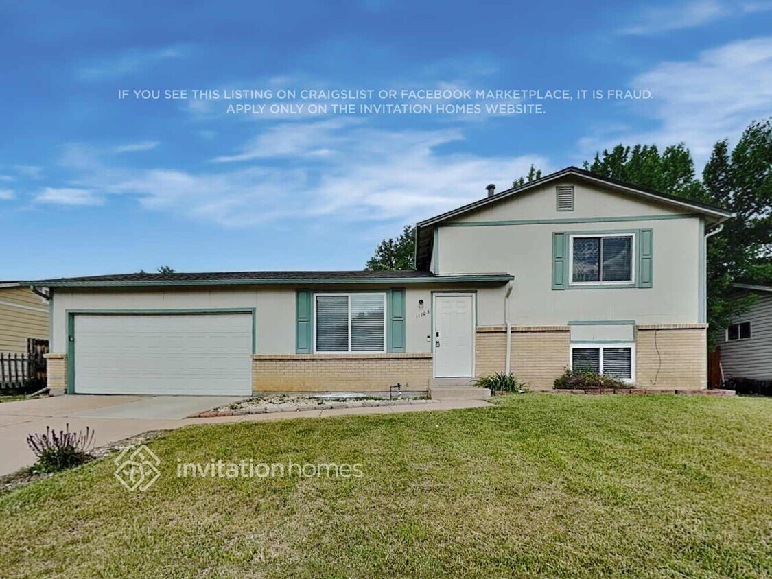 Foto principal - 11705 Adams St