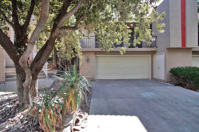 Foto del edificio - 5710 Mira Grande Dr