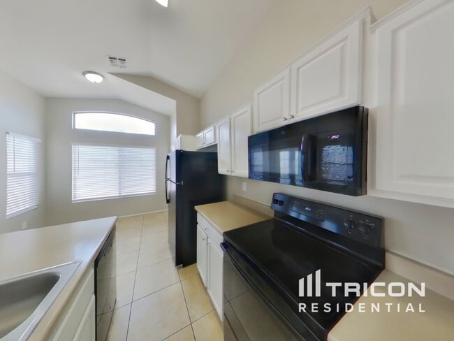 Foto del edificio - 8334 W Baxter Dr