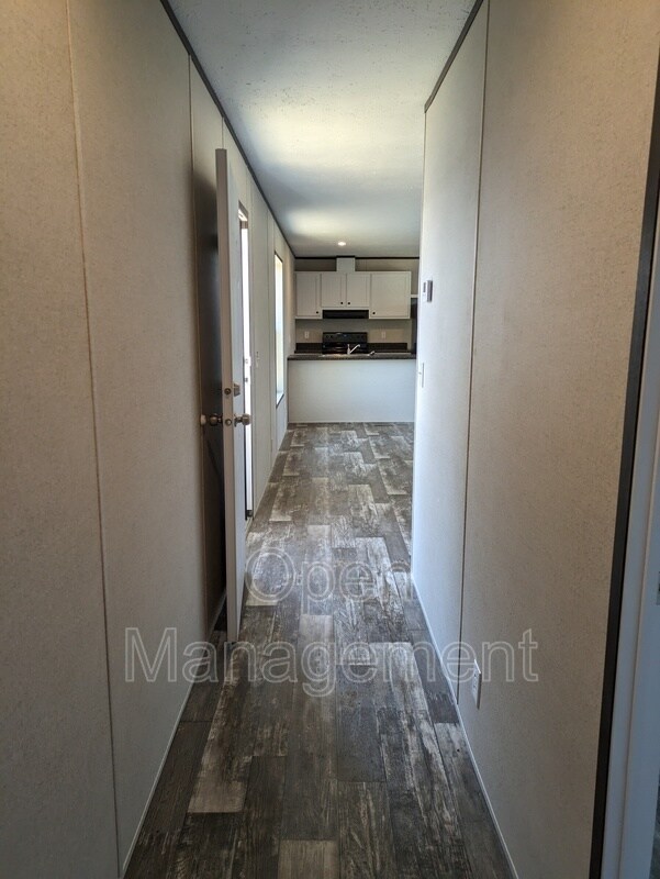 Building Photo - 7534 US-60