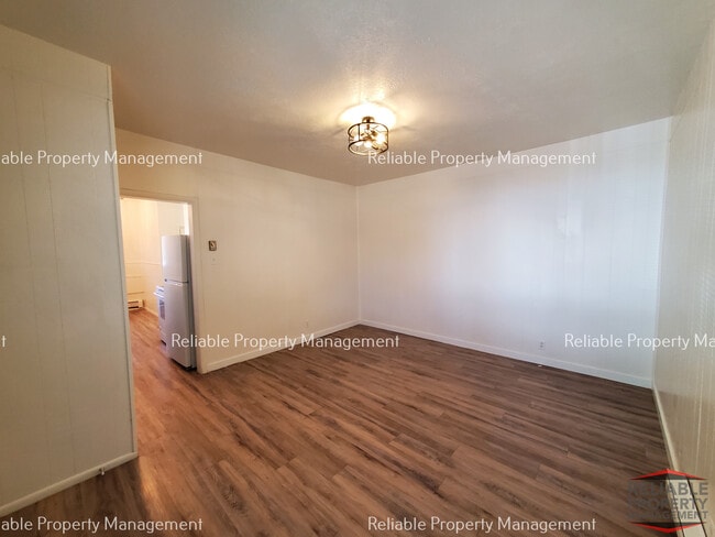 Building Photo - 1200 Idaho Ave