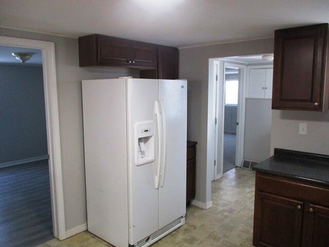 Foto del edificio - 717 W Walnut St