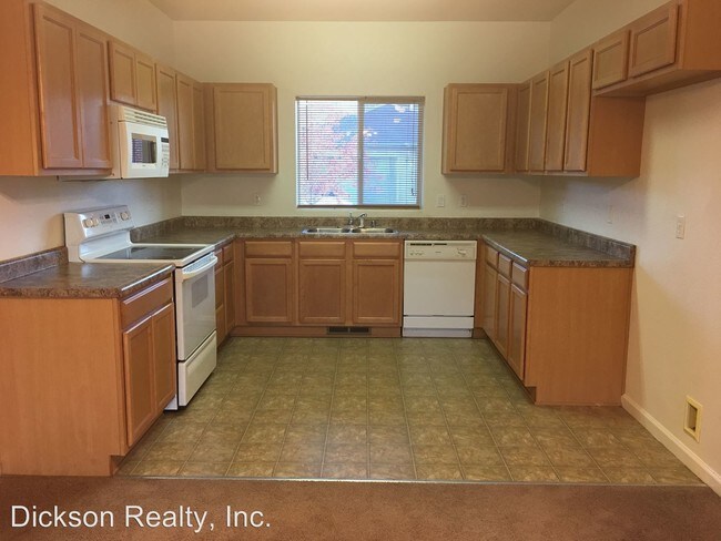 Building Photo - 310 Orrcrest Dr