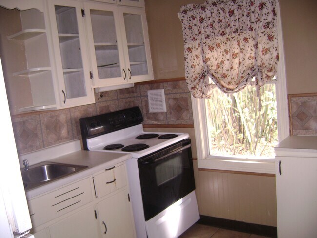 Photo - 1512 Baxter Ave House