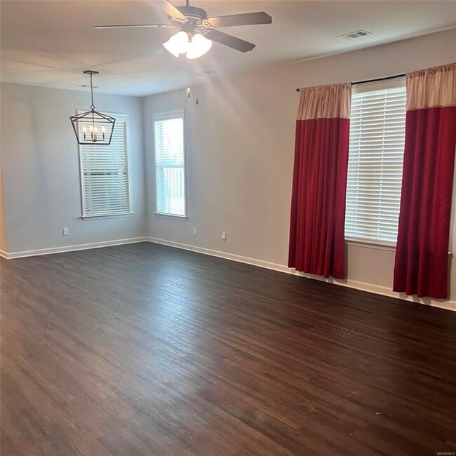 Building Photo - 9800 Bluestone Cir