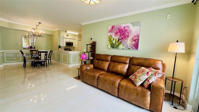 Foto del edificio - 17125 N Bay Rd