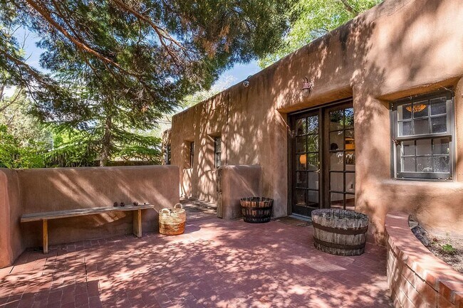 Building Photo - Your Personal Hacienda