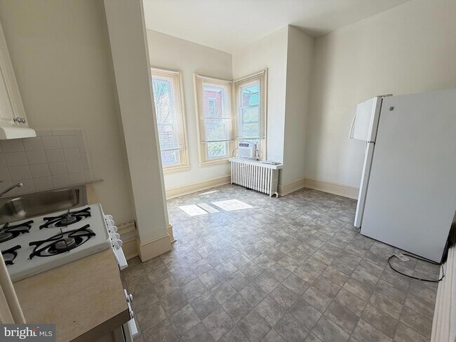 Foto del edificio - 0 Brown St