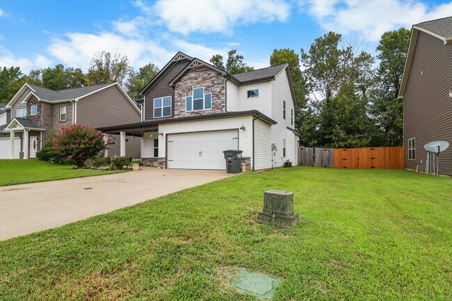 Foto del edificio - 515 Somerset Ln