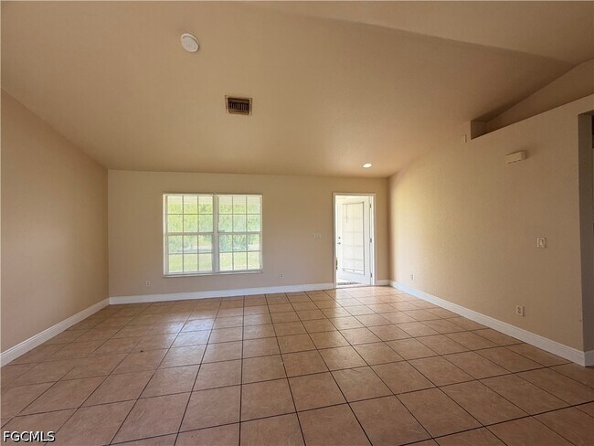 Foto del edificio - 316 NW 18th Ave