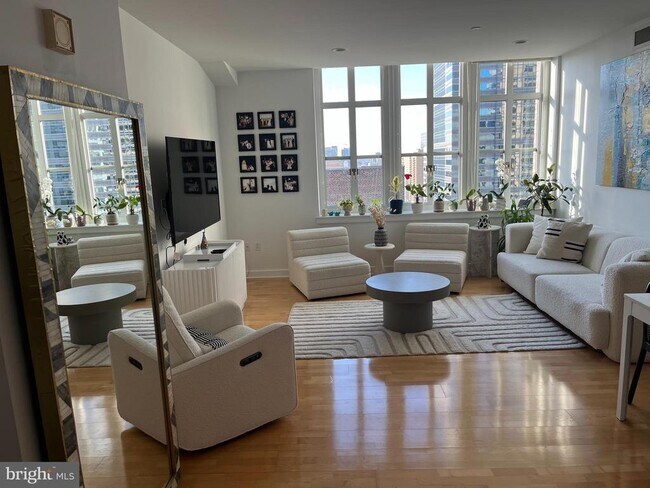 Foto del edificio - 111 S 15th St