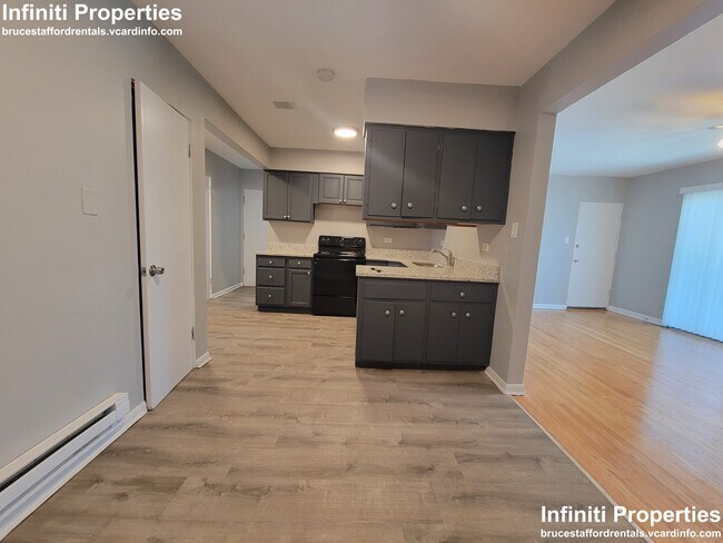 Foto del edificio - 3125 W 79th St