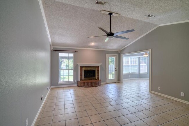 Foto del edificio - 2209 W Quinton St