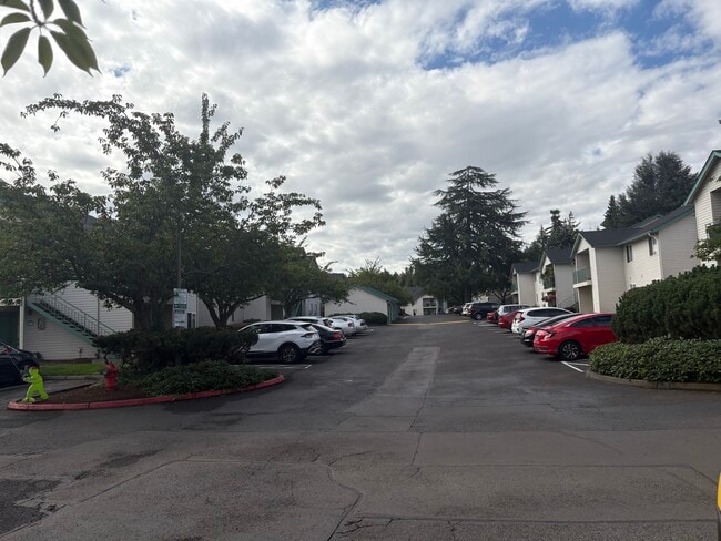 Building Photo - Kings Garden Apartments