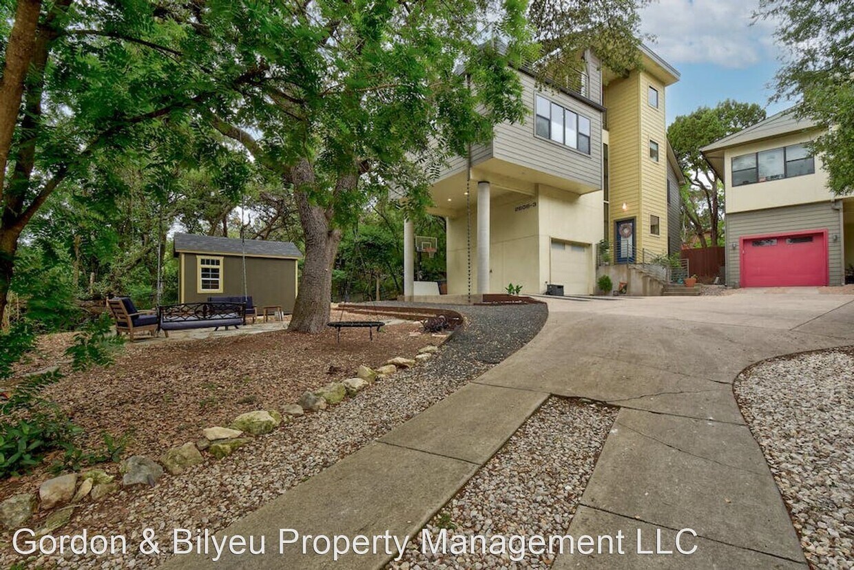 Primary Photo - 3 br, 3.5 bath House - 2608 Del Curto #3