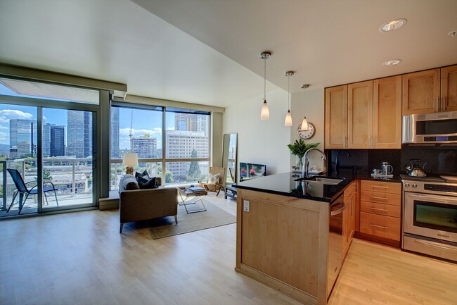 Building Photo - 1Bd/1Ba Bellevue Condo