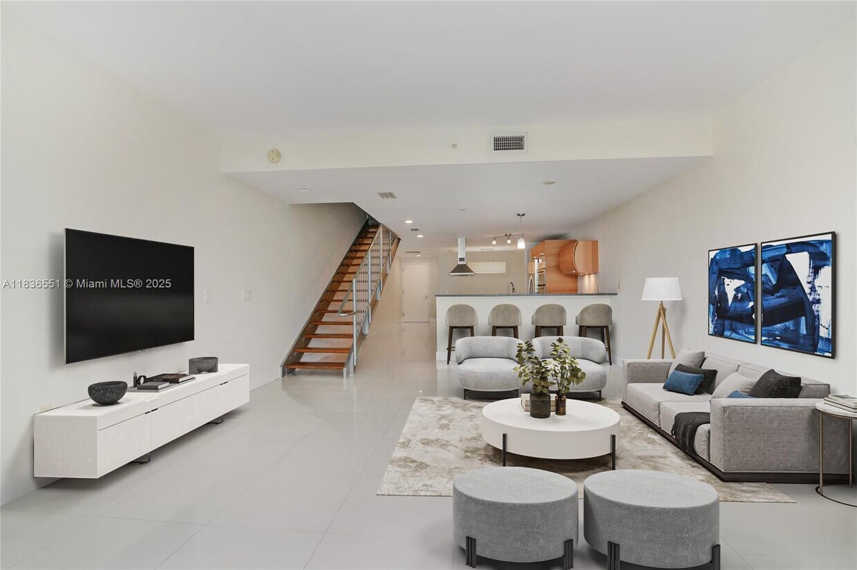Foto principal - 2950 NE 188th St