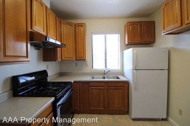 Foto del edificio - 4 br, 2 bath House - 723 Main St.
