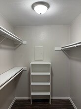 Interior Photo - Creeks Edge Apartments