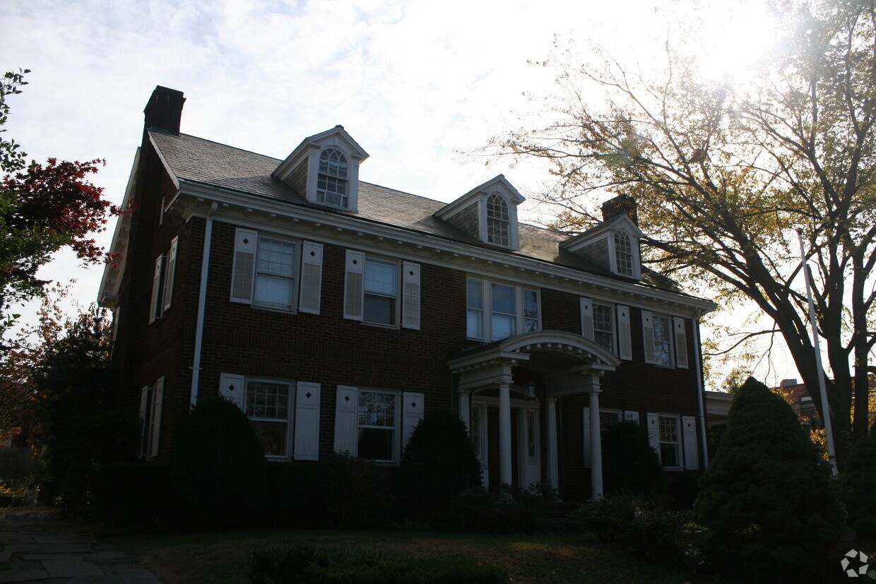 Foto del edificio - 95 Dwight St