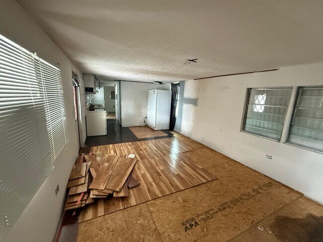 Foto del edificio - 2900 FL-17