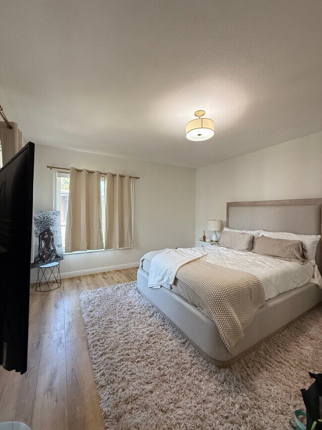 Foto del edificio - 1123 Sepulveda Blvd