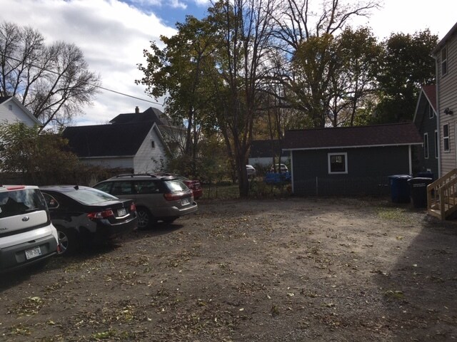 Foto principal - 846 McKinley St