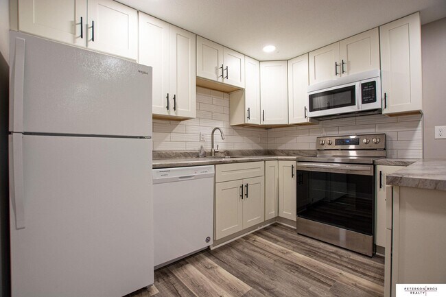 Building Photo - 116 N 38th St