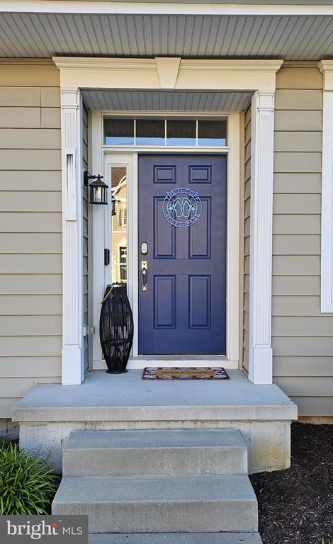 Foto principal - 18834 Bethpage Dr