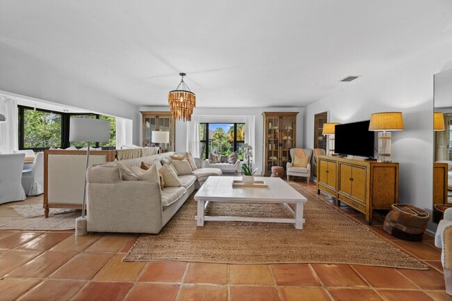 Building Photo - 13329 Polo Club Rd