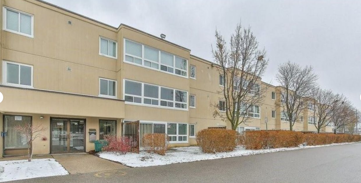 Primary Photo - 1445 Huron St
