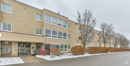 Building Photo - 1445 Huron St