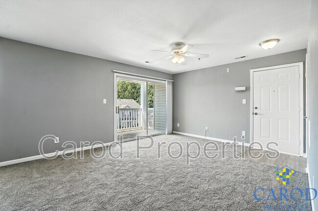 Foto del edificio - 3961 Mohawk Ct