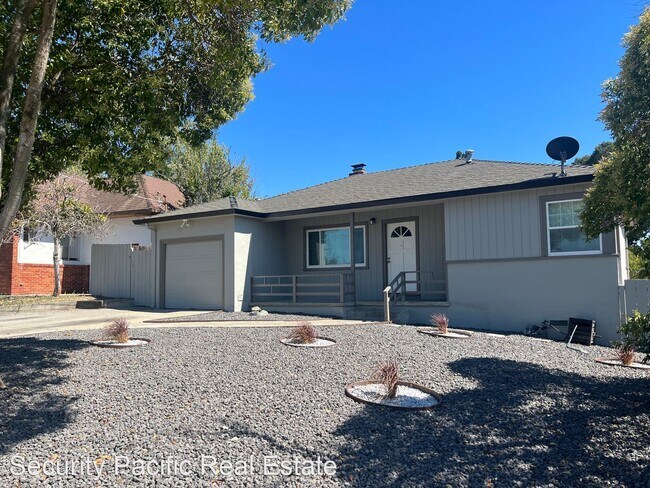 Building Photo - 2 br, 1 bath House - 2010 Rancho Rd